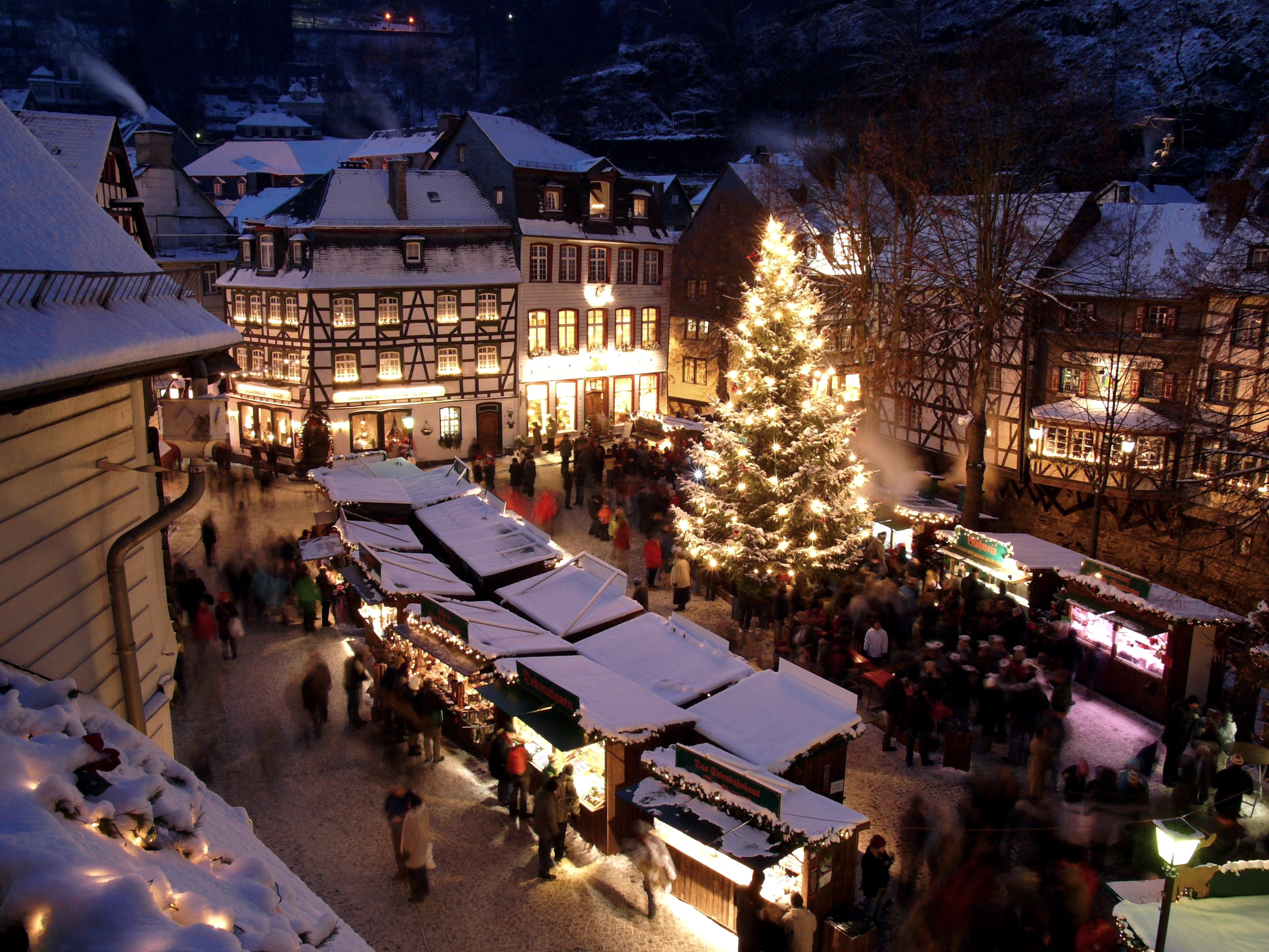 December 09 : Annual Christmas Mega Trip: Monschau